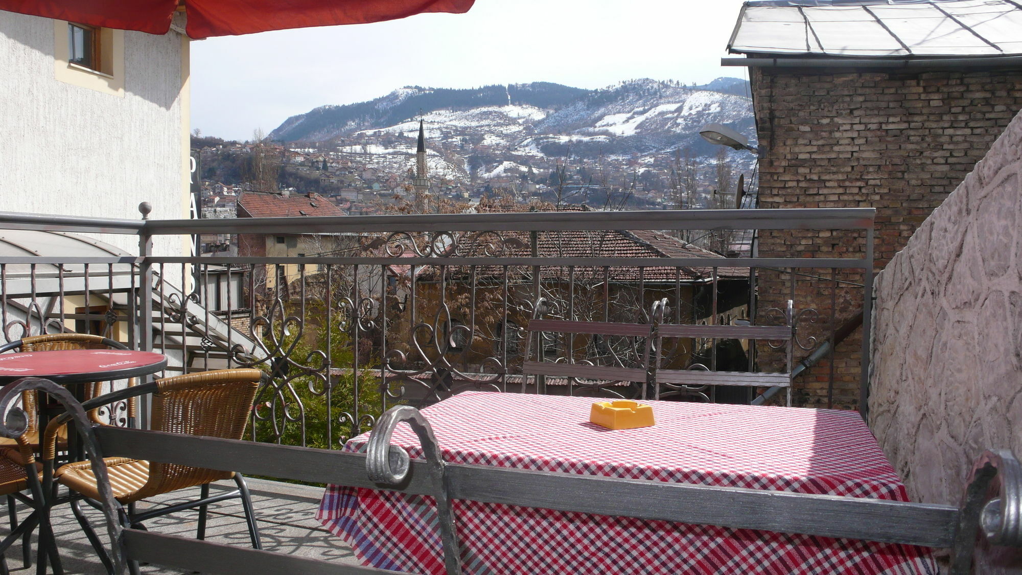 Pansion Stari Grad Hotel Сараево Екстериор снимка